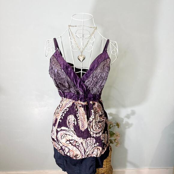 Gorgeous vintage y2k purple paisley babydoll fairy cami tank top - Picture 2 of 8
